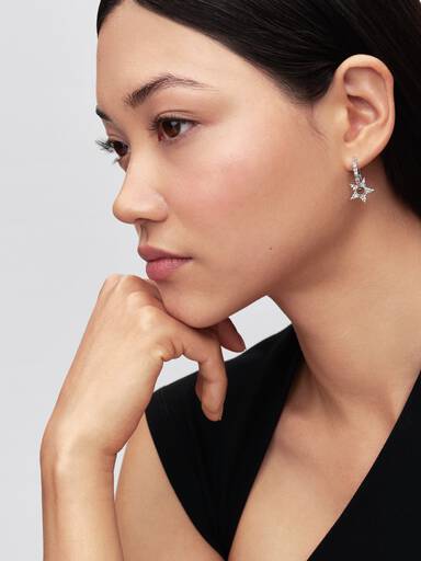 Aretes de aro Estrella Calada Resplandeciente