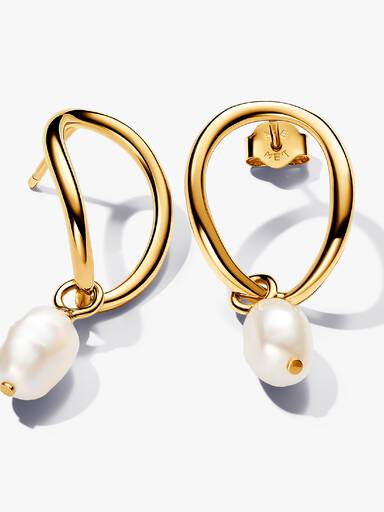Aretes Círculo con forma orgánica y perlas barrocas cultivadas de agua dulce tratada