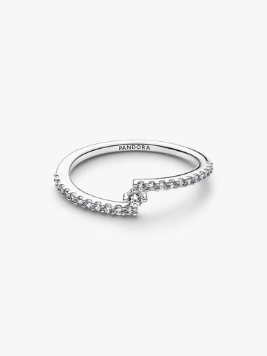 Anillo dividido en pavé deslumbrante