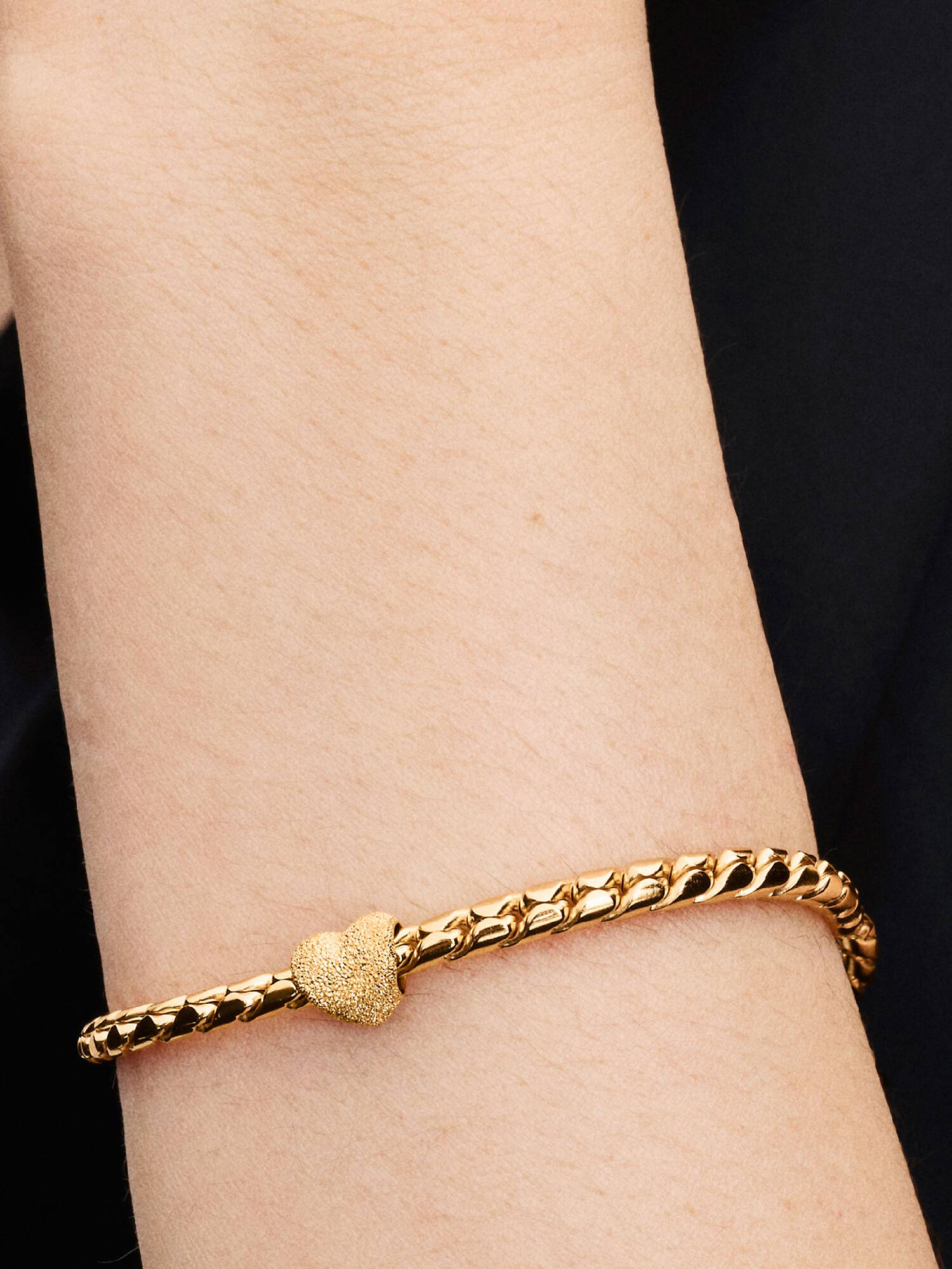 Mini charm Corazón con textura