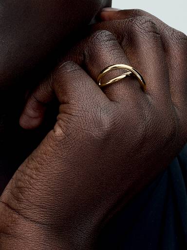 Anillo Infinito Forma Orgánica