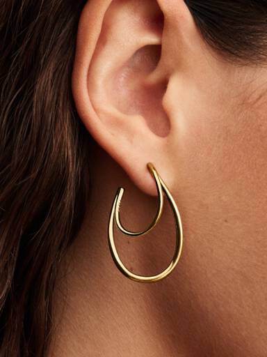Aretes de aro dobles con forma orgánica