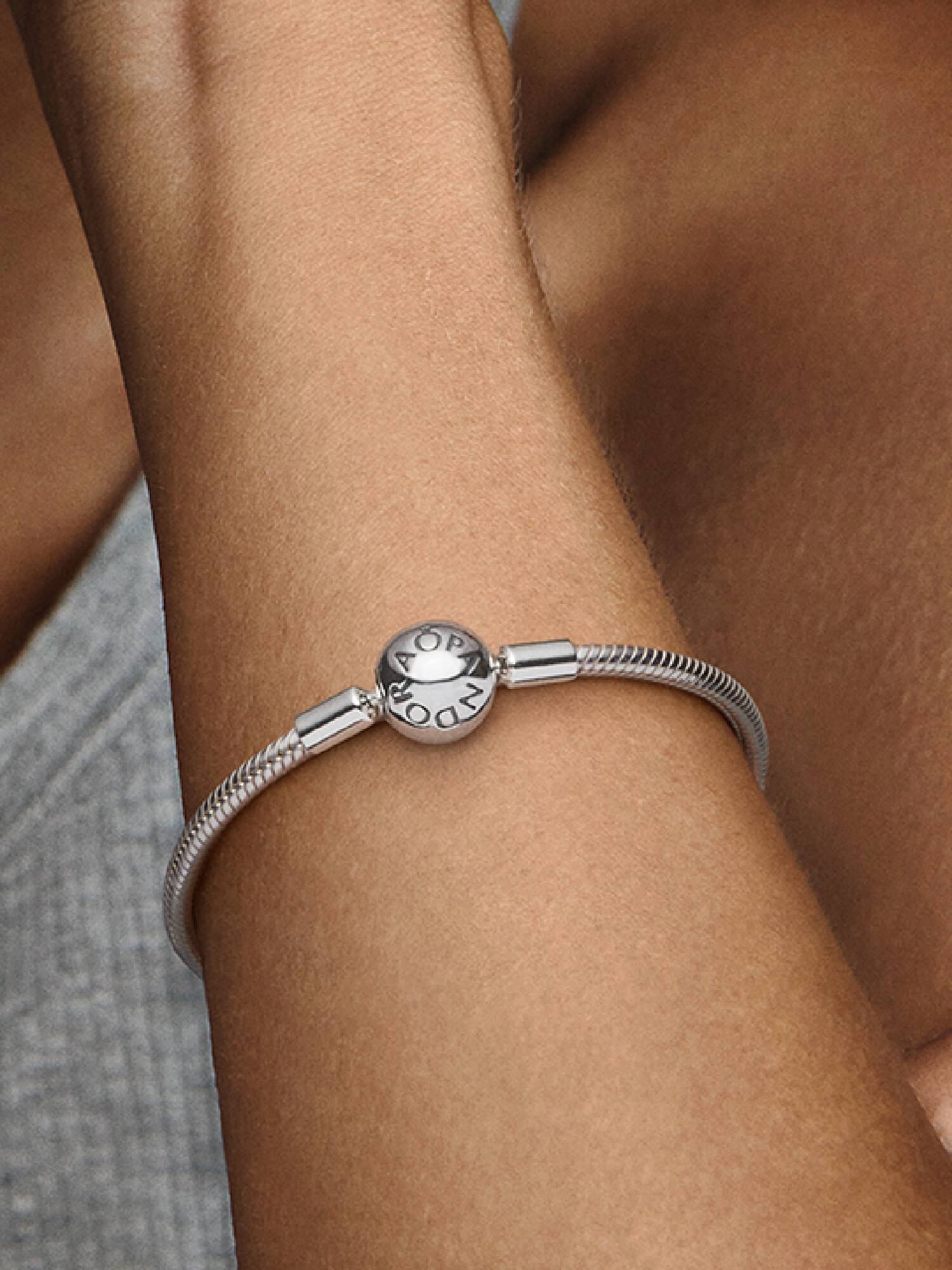 Brazalete cadena de serpiente Pandora Moments