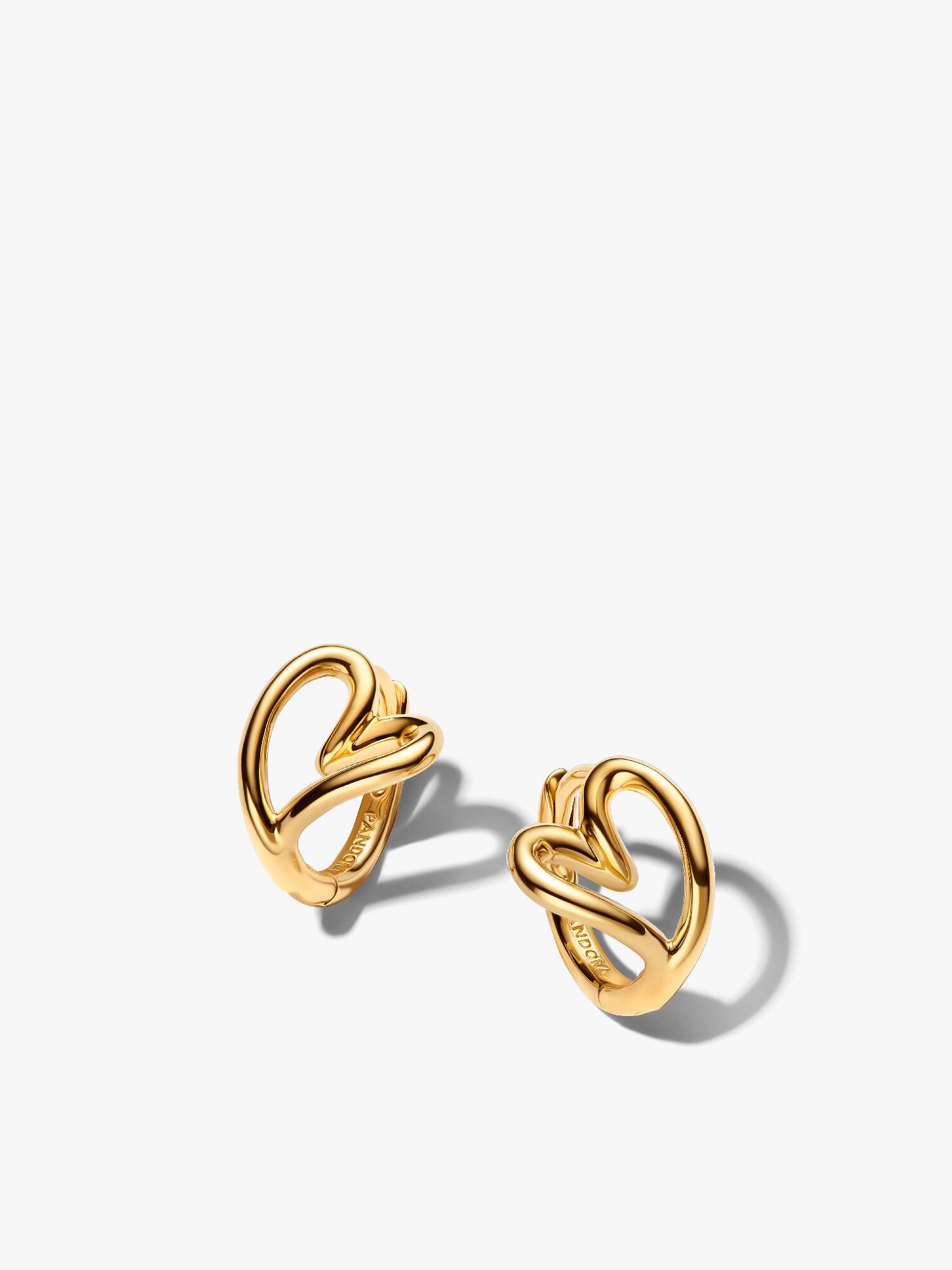 Aretes de aro pequeños Corazón con forma orgánica