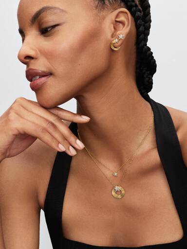 Aretes de botón Estrella Brillante
