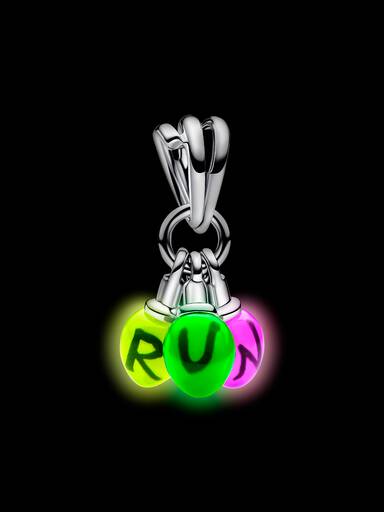 Charm Colgante "Corre" que Brilla en la Oscuridad de Stranger Things
