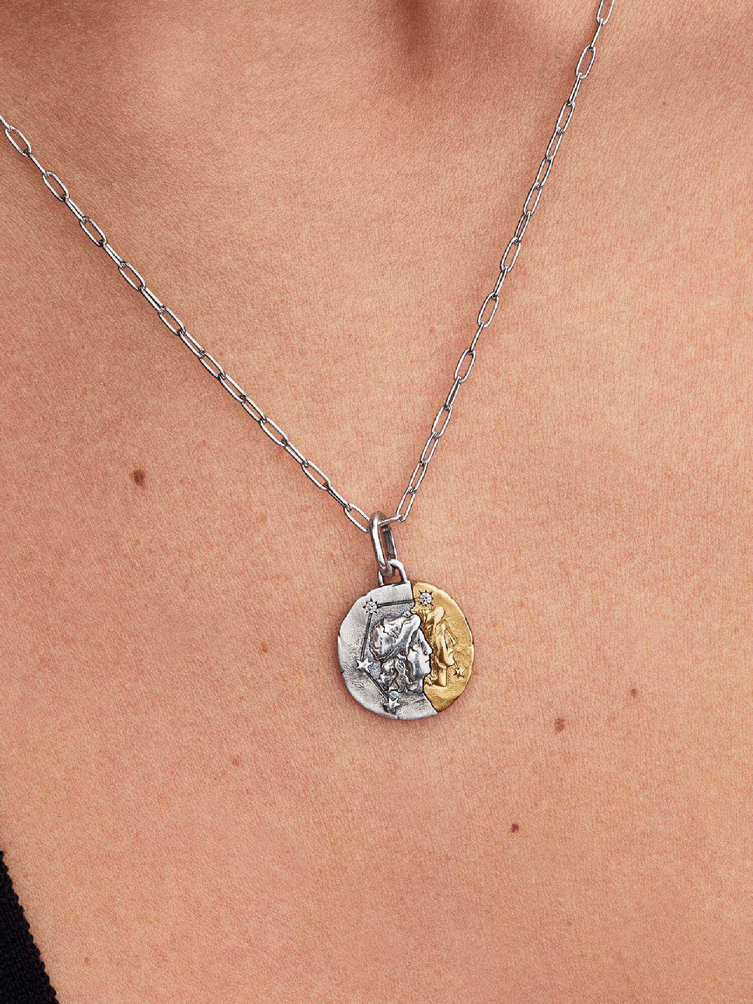 Charm Medallón Signo Zodiacal Géminis