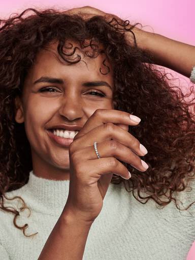 Anillo Pirámides de Pandora ME