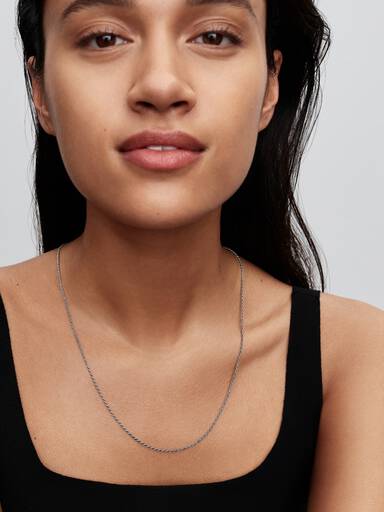 Collar de cadena de cuerda