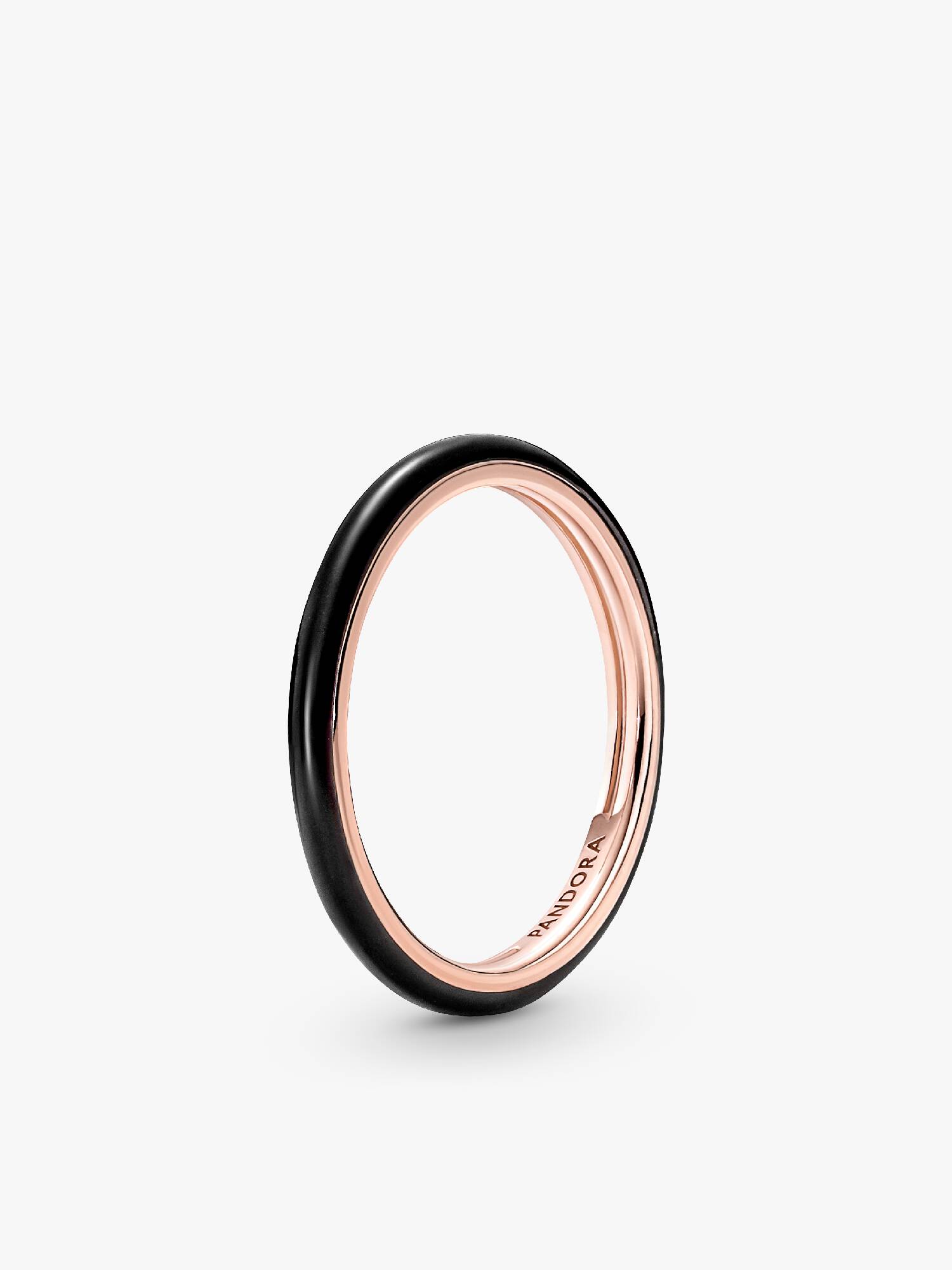 Anillo con esmalte negro Pandora ME