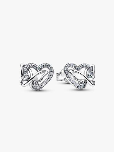 Aretes de botón Corazón y mariposa entrelazados