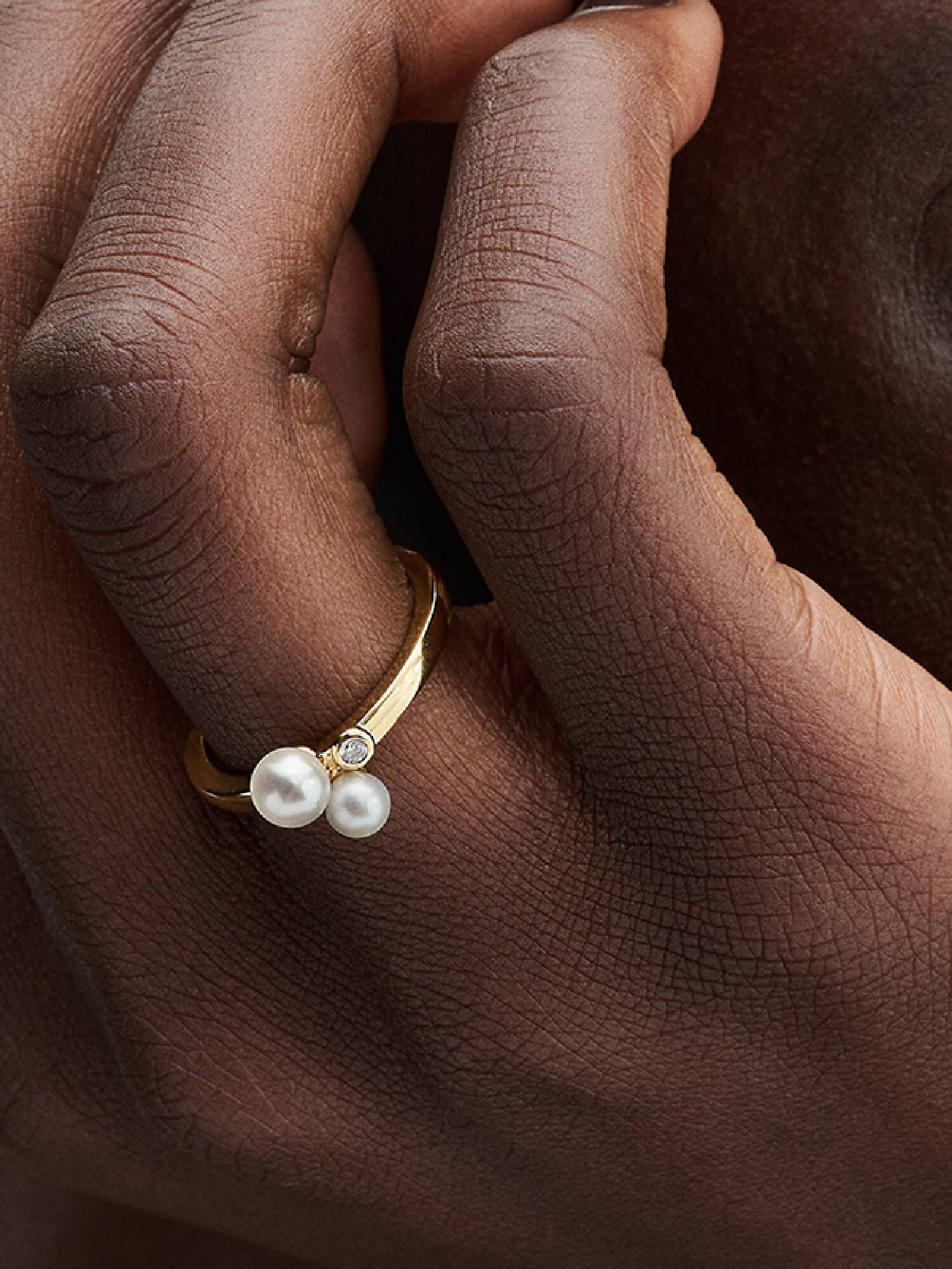 Anillo Dúo de Perlas Cultivadas de Agua Dulce Tratadas