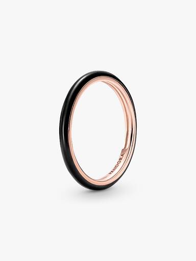 Anillo con esmalte negro Pandora ME