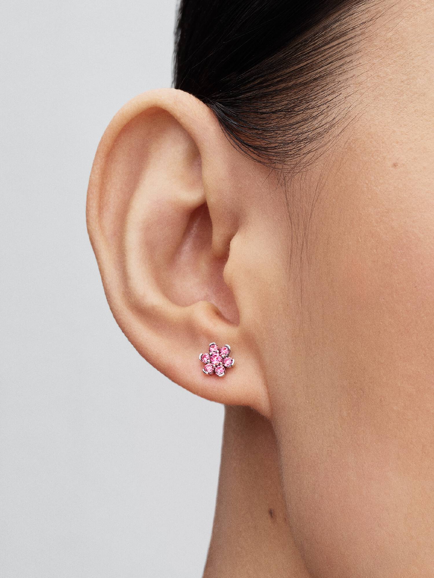 Aretes de botón Flor Rosa Reluciente