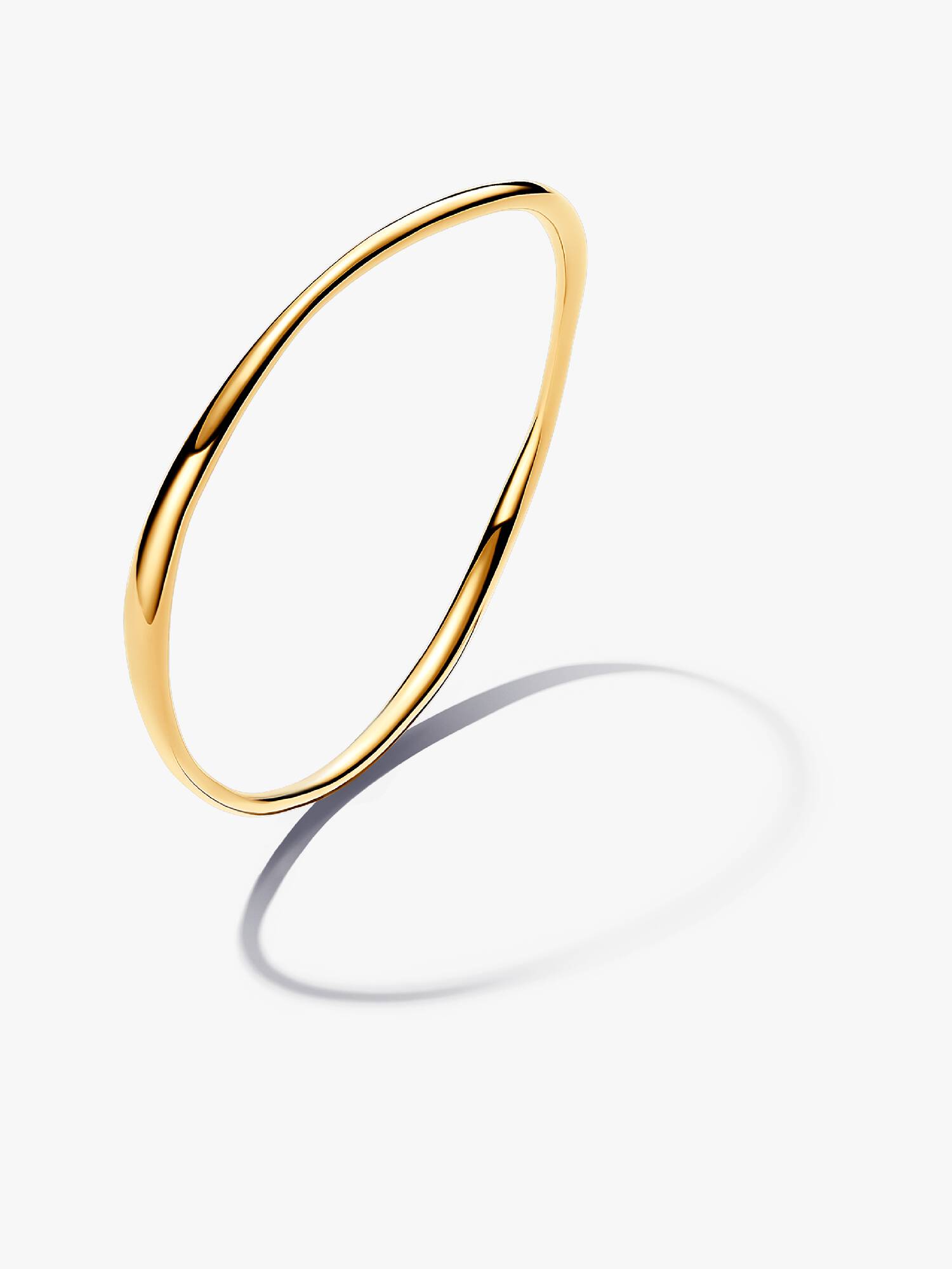 Brazalete rígido de forma orgánica