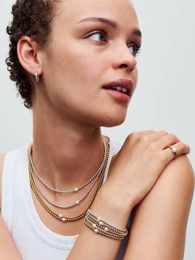 Brazalete Perla Cultivada de Agua Dulce Tratada y Abalorios
