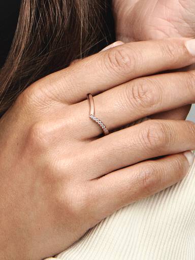 Anillo Deseo brillante Pandora Timeless