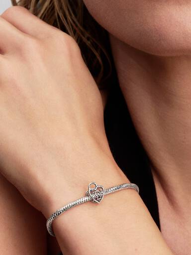Charm calado Corazón con candado