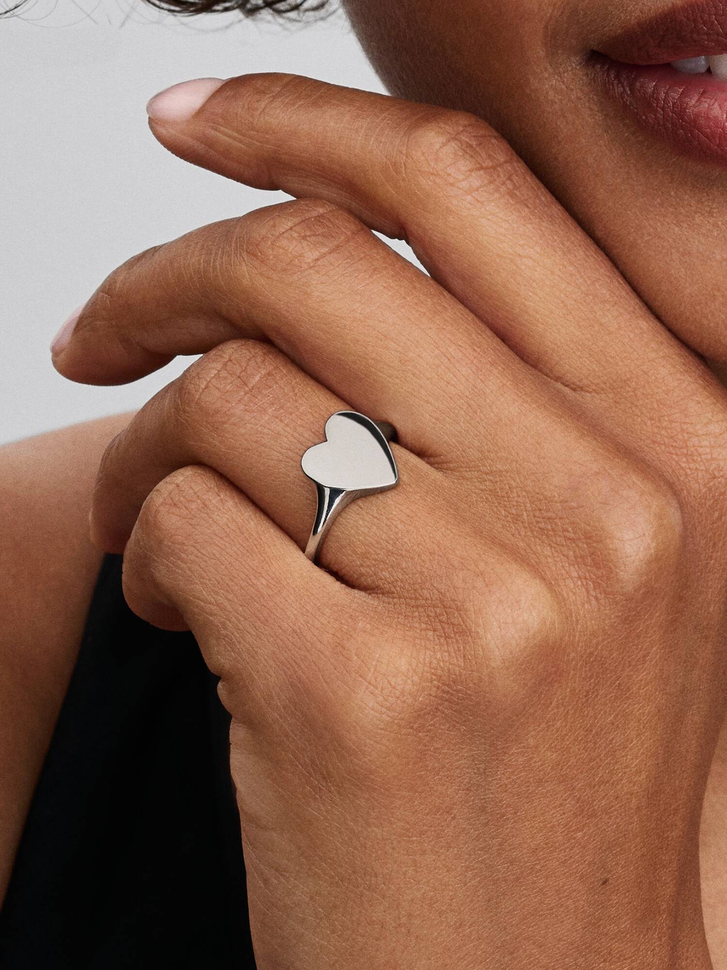 Anillo corazón grabable