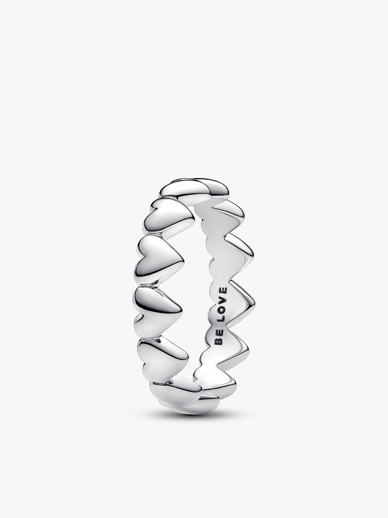 Anillo Fila de Corazones