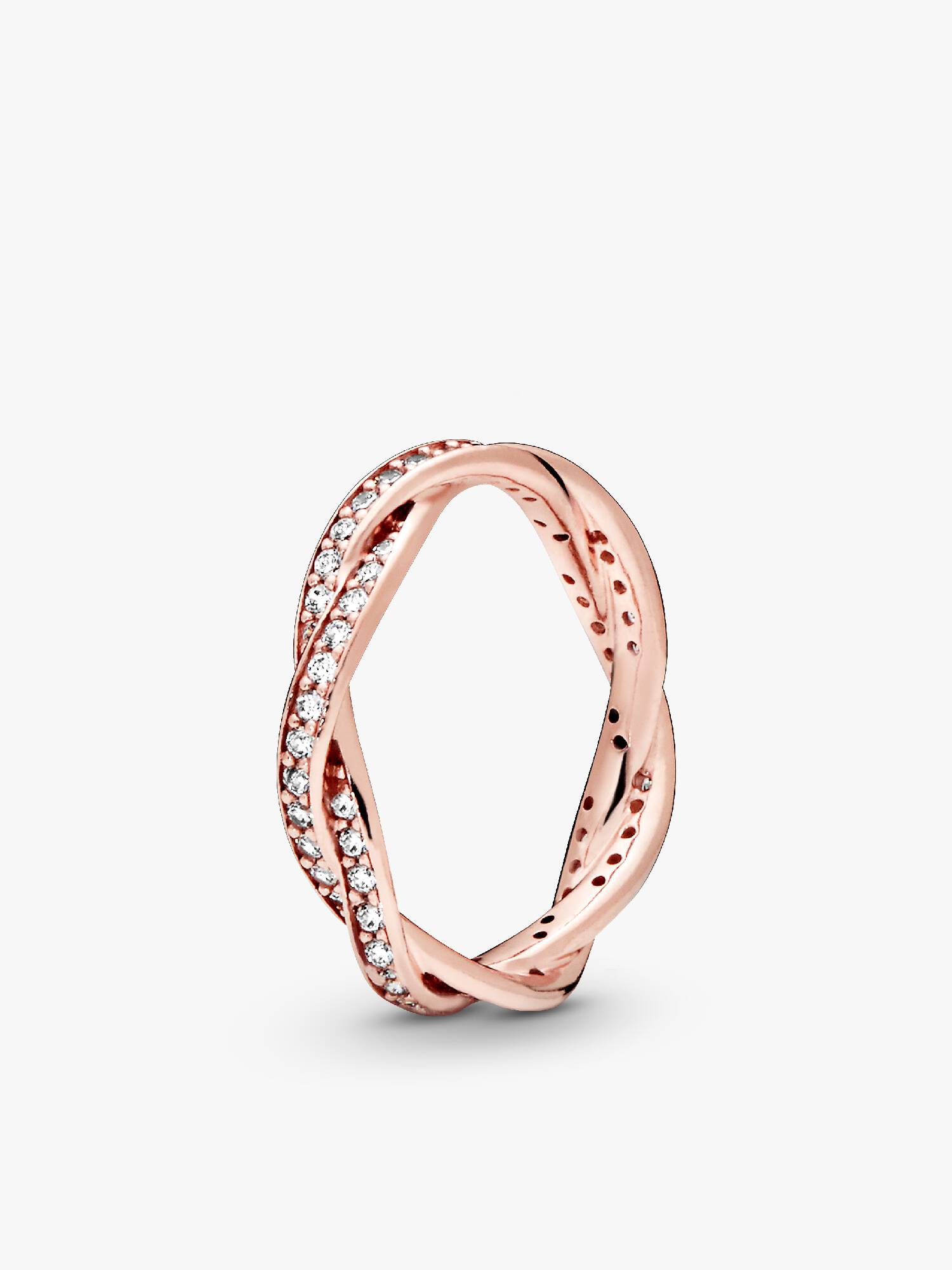 Anillo trenzado reluciente